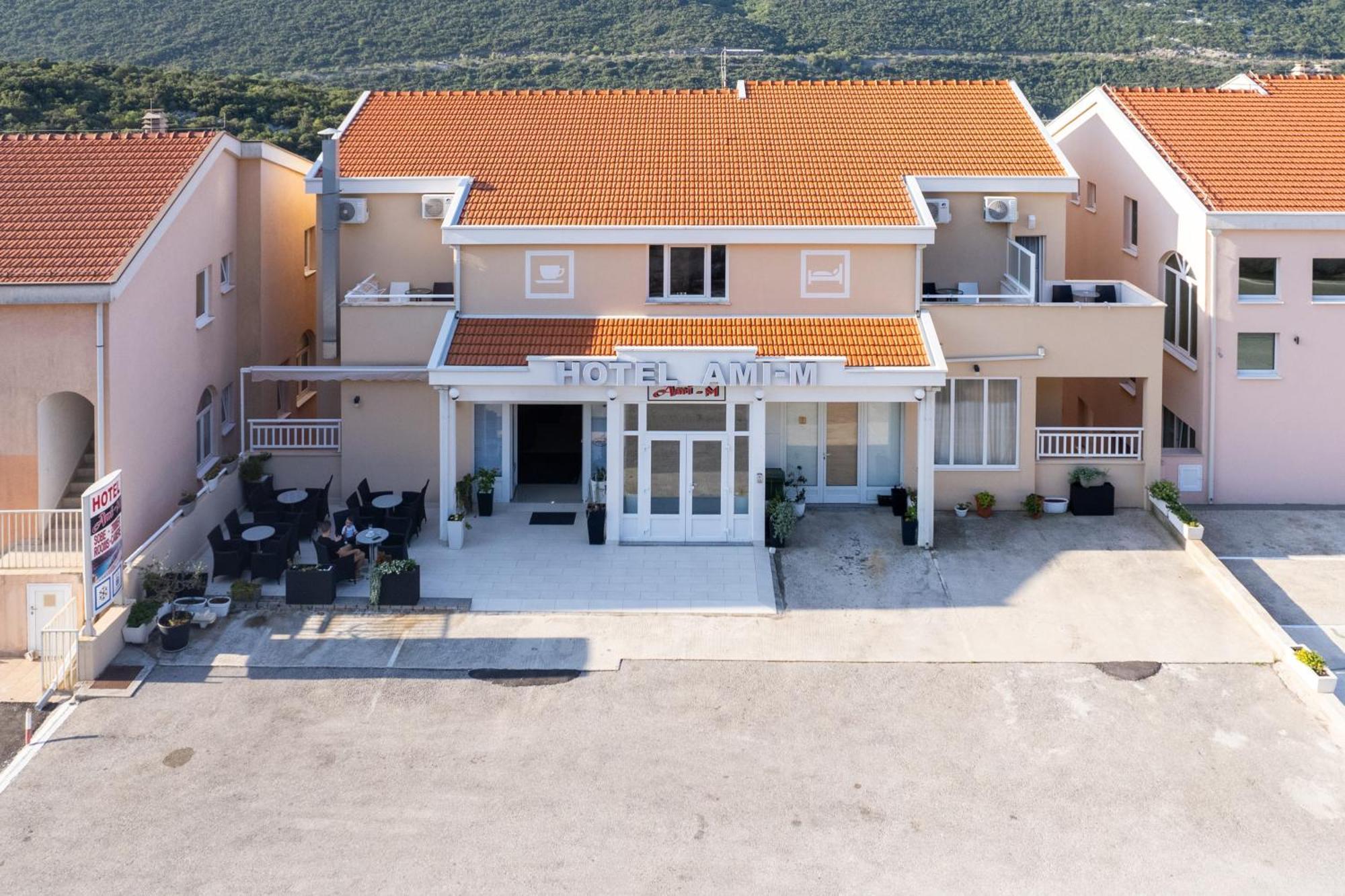 Hotel Ami - M Neum Kültér fotó