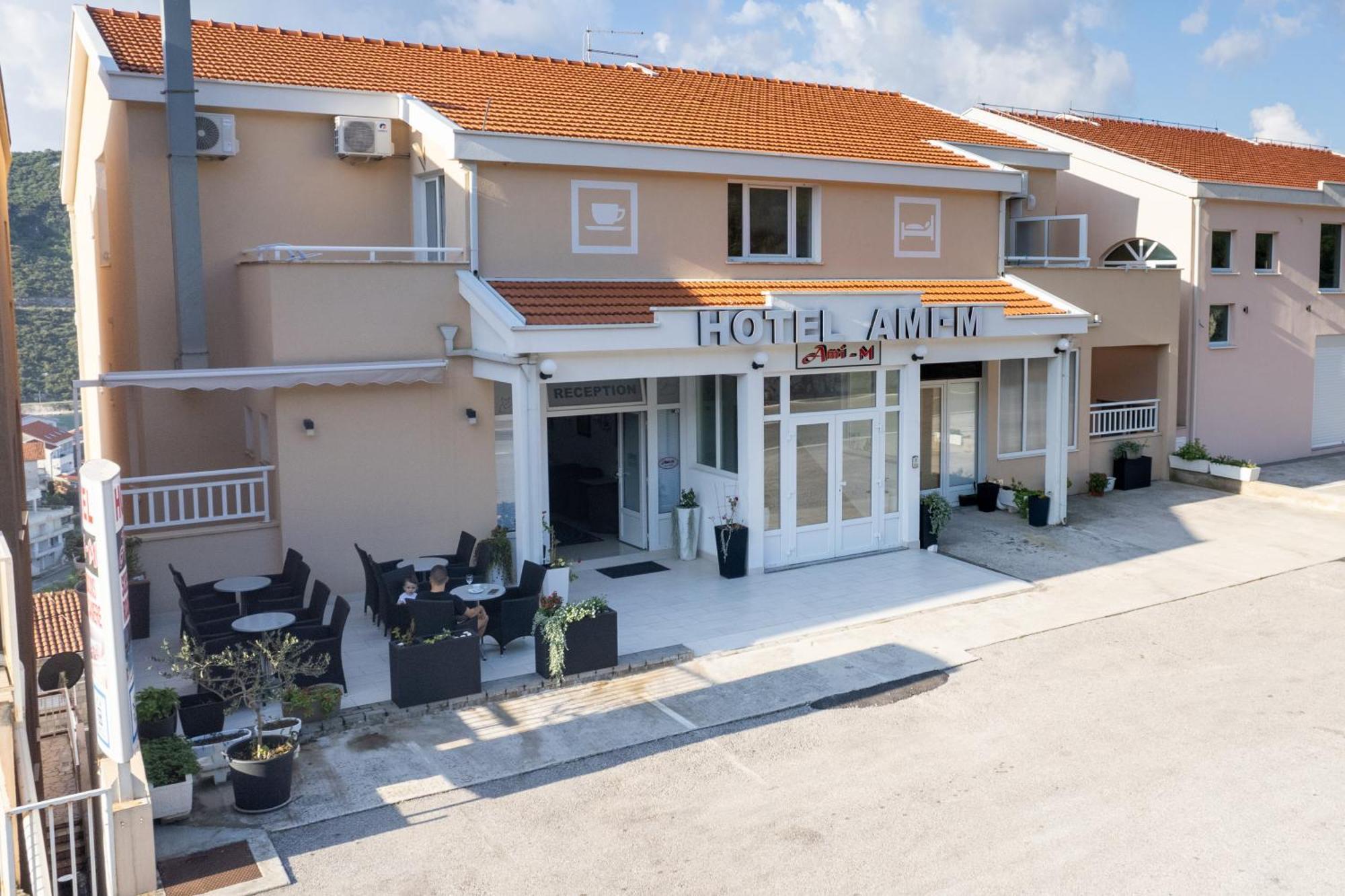 Hotel Ami - M Neum Kültér fotó